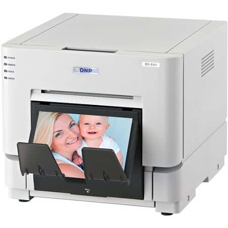 DNP DS-RX1HS Photo Printer - bundle with a box of 4x6 media